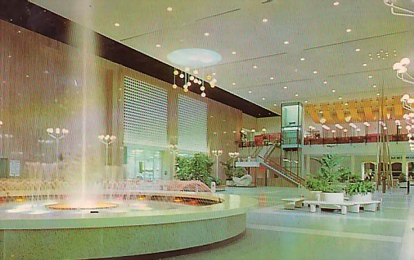 Westland Center (newer photo)