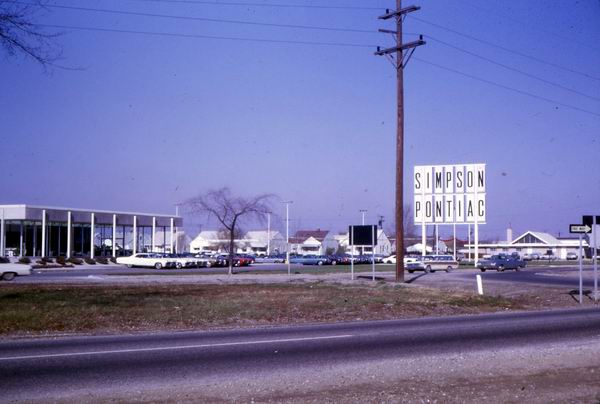 Simpson Pontiac From Pontiac (newer photo)
