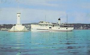 The Algomah At Mackinaw City