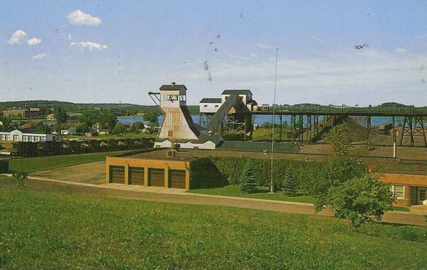 Sunday Lake Mine Wakefield (newer photo)