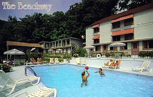 Beachway Resort Saugatuck