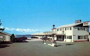 Mackinaw City Bells Melody Motel View