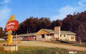 Vacationland Houghton