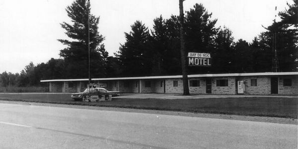 Motel Bay Denoc Sept 1960 From Steve Wendland (newer photo)
