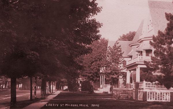Milford 1911 (newer photo)