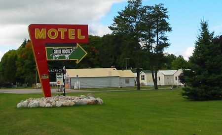 Motel (newer photo)
