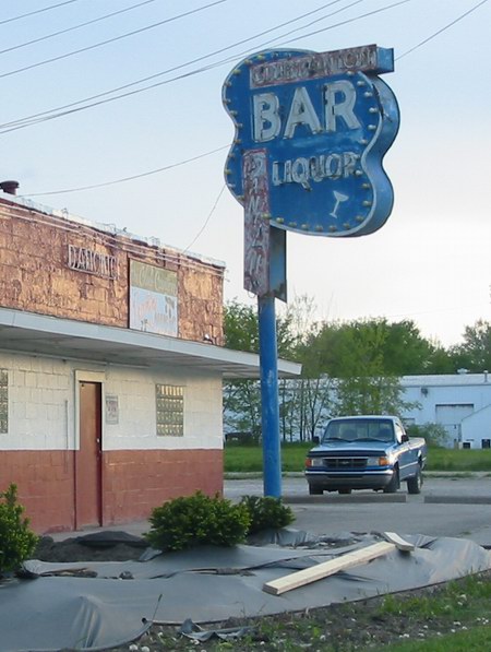 Yspi Bar (newer photo)