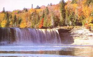 Tahquamenon Falls