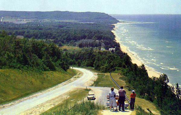 Scenic Turn Out Near Arcadia (newer photo)