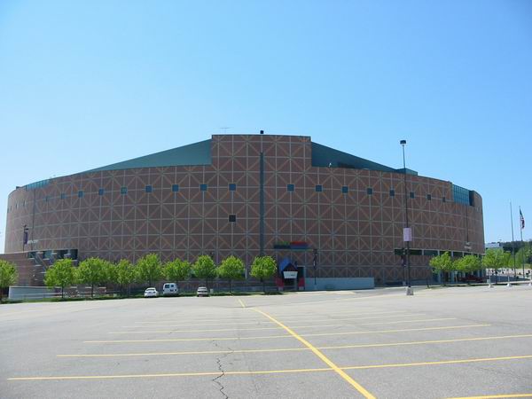 Palace Of Auburn Hills (newer photo)